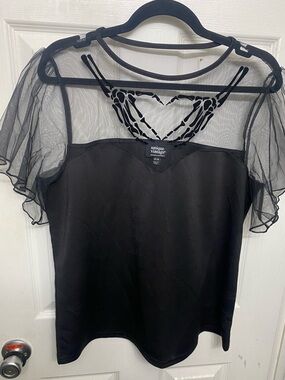 Unique Vintage Black Mesh Sleeve Top